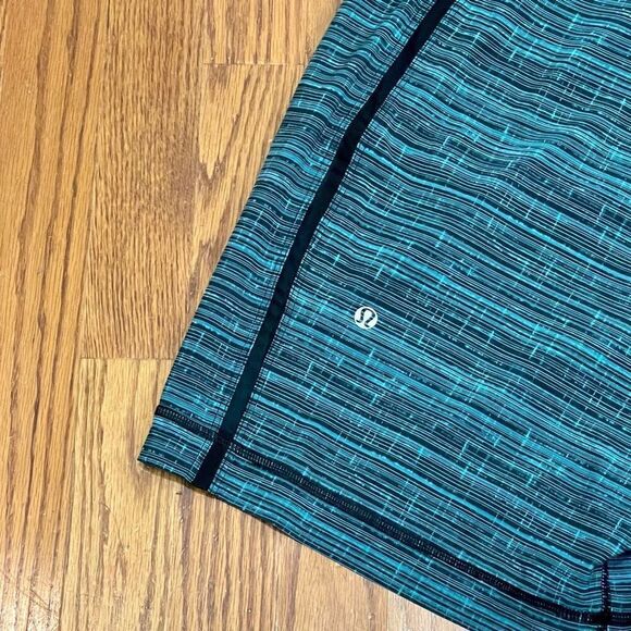 Lululemon Pace Breaker Shorts. Dark Teal Space Dye. Large. - Picture 3 of 7